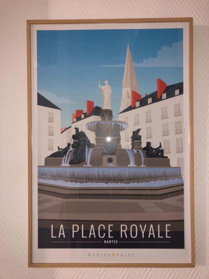 נאנט Le Grand Royal, 2 Chambres De Charme, Place Royale מראה חיצוני תמונה