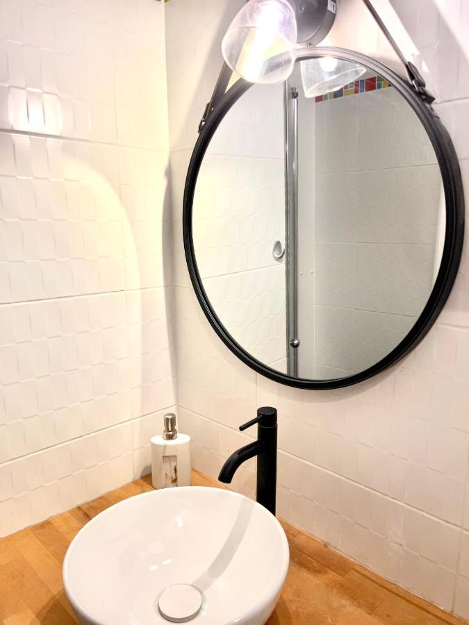 נאנט Le Grand Royal, 2 Chambres De Charme, Place Royale מראה חיצוני תמונה